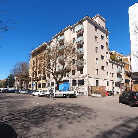 Cenisio New Cozy Apartment