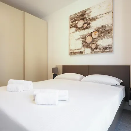 Cenisio New Cozy Apartment Milan
