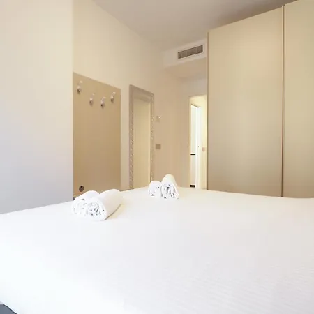Cenisio New Cozy Apartment Milan